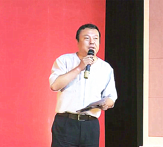 6,大赛组委会总顾问、国家广电总局一级电影文学编辑、中国台港电影研究会秘书长    王迎庆.png